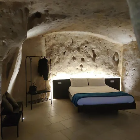 Il Nido Nella Roccia Matera